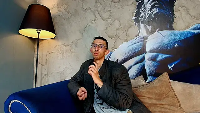 ZyroNight online show from 12/15/25, 07:18