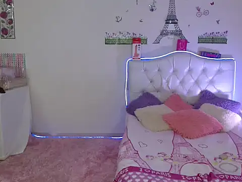 veronicamist95 online show from 12/19/25, 02:29