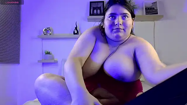 estrella gold online show from 11/25/25, 02:55