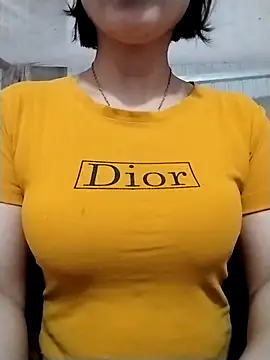 Niramiu online show from 11/16/25, 01:44