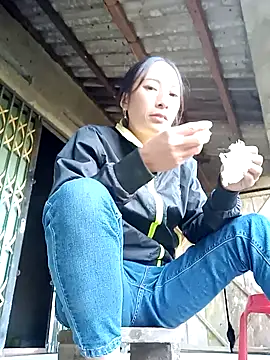 oanh-oanhbay online show from 11/25/25, 08:58