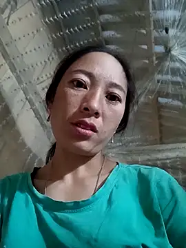 oanh-oanhbay online show from 11/25/25, 09:48