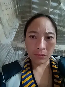 oanh-oanhbay online show from 11/26/25, 11:55