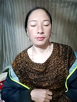 oanh-oanhbay online show from 12/16/25, 12:21