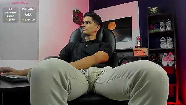 Alex king27 online show from 07/02/26, 01:49