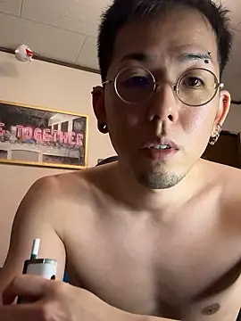 ippei0001 online show from 11/04/25, 06:01