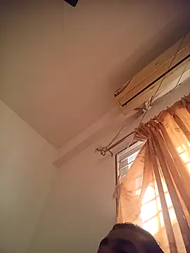 RubyEntity online show from 11/07/25, 04:45