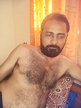 RubyEntity online show from 11/30/25, 06:28