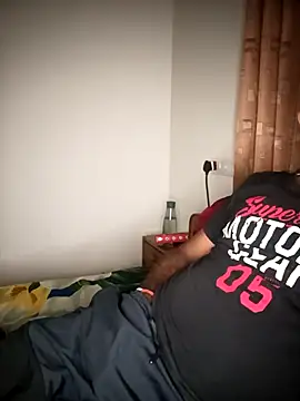 RubyEntity online show from 12/18/25, 06:14