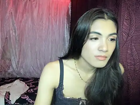 Snapshot of ursexykittykat_xx chatting on 11/18/25, 06:34 ursexykittykat xx online show from 11/18/25, 06:34