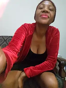 Snapshot of Mommy_Sienna chatting on 03/06/26, 03:25 Mommy Sienna online show from 03/06/26, 03:25