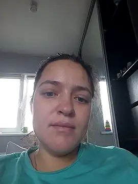 Snapshot of LinaGlow_ chatting on 11/12/25, 07:53 LinaGlow online show from 11/12/25, 07:53