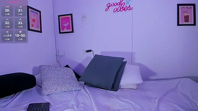 Ameliel1 online show from 12/16/25, 04:01