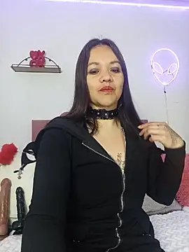 Victoria Wilde  online show from 03/23/26, 11:14