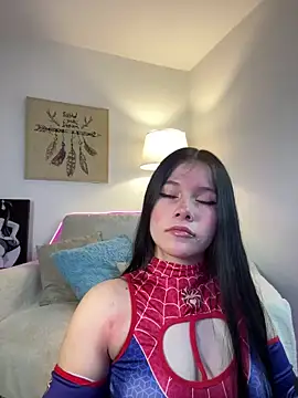 Snapshot of violettabond chatting on 12/18/25, 12:44 violettabond online show from 12/18/25, 12:44