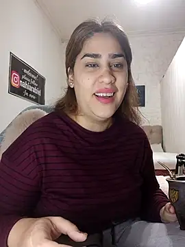 nahiarabiel33 online show from 06/09/26, 03:56