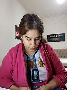 nahiarabiel33 online show from 06/17/26, 06:09
