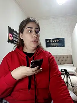 nahiarabiel33 online show from 07/01/26, 06:18