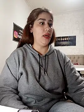 nahiarabiel33 online show from 07/22/26, 06:11
