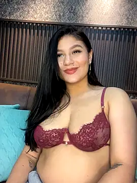 ValeriaMonet online show from 11/18/25, 07:40