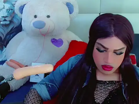 Snapshot of NharaBigCock chatting on 11/07/25, 04:29 NharaBigCock online show from 11/07/25, 04:29