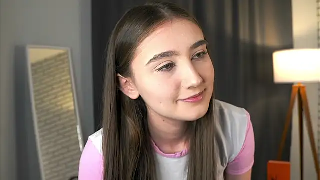 AriannaSemke online show from 11/08/25, 03:29