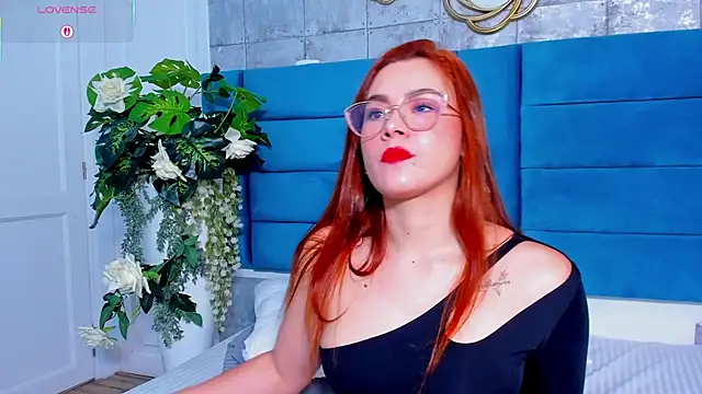 SaraAlvarezx online show from 05/30/26, 03:25