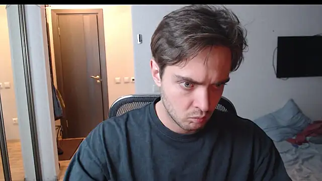 Snapshot of lucky_swimmer chatting on 12/01/25, 02:55 lucky swimmer online show from 12/01/25, 02:55