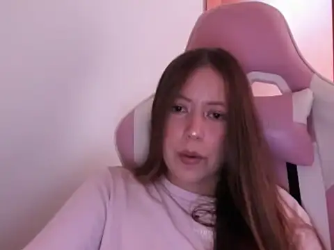 Snapshot of sweetfairy16 chatting on 11/05/25, 08:31 sweetfairy16 online show from 11/05/25, 08:31