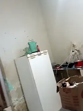 Snapshot of _-_-_putinha chatting on 11/07/25, 10:48 - - putinha online show from 11/07/25, 10:48