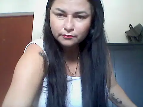 orianaxx01 online show from 11/08/25, 08:18