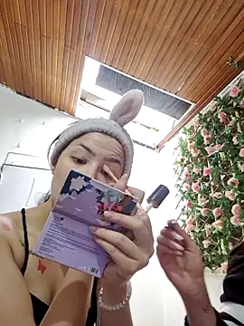 Celeste Moretti online show from 12/16/25, 01:16