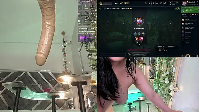 Snapshot of DaphneContry chatting on 03/16/26, 05:44 DaphneContry online show from 03/16/26, 05:44