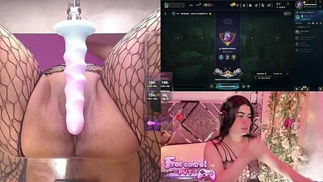 Snapshot of DaphneContry chatting on 05/21/26, 04:52 DaphneContry online show from 05/21/26, 04:52