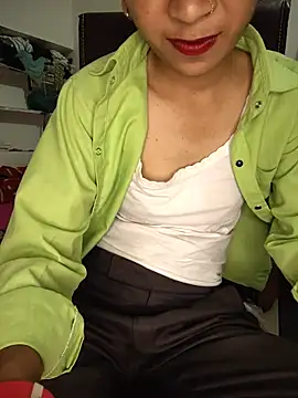 Isha kumari 69 online show from 05/15/26, 02:35