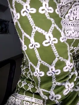 Isha kumari 69 online show from 06/02/26, 10:28