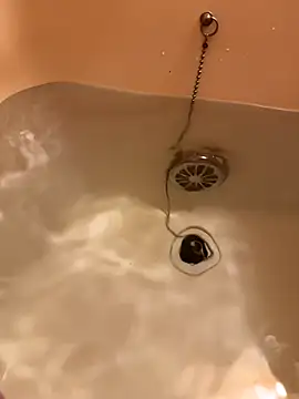 Snapshot of houkeiboy78 chatting on 12/02/25, 10:31 houkeiboy78 online show from 12/02/25, 10:31