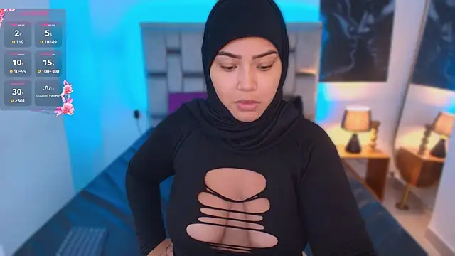Snapshot of samiraa_haalem chatting on 03/22/26, 04:05 samiraa haalem online show from 03/22/26, 04:05