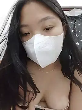 linh-xinh18 online show from 07/22/26, 05:05
