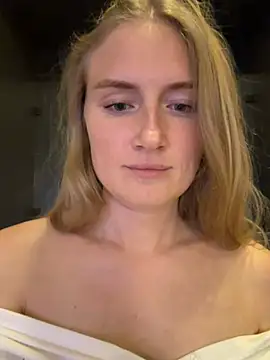olliebells online show from 05/17/26, 04:25