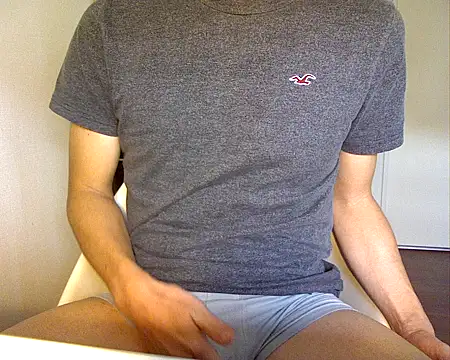 Taro070 online show from 11/07/25, 04:23