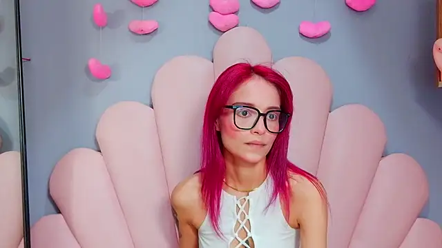 luci miller online show from 06/09/26, 03:18