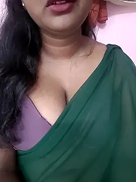 Keerthee  online show from 11/06/25, 03:07