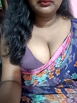 Keerthee  online show from 11/08/25, 05:34