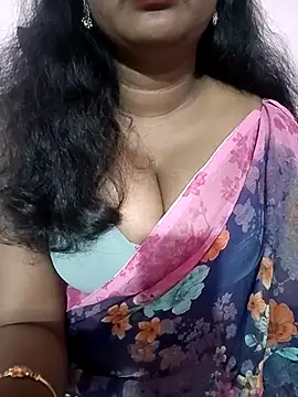 Keerthee  online show from 11/14/25, 05:44