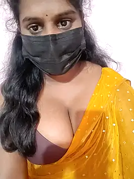 Keerthee  online show from 11/16/25, 06:02