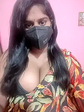 Keerthee  online show from 11/19/25, 05:02