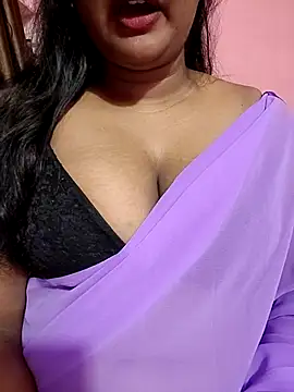 Keerthee  online show from 11/21/25, 05:22