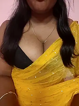 Keerthee  online show from 12/05/25, 06:26