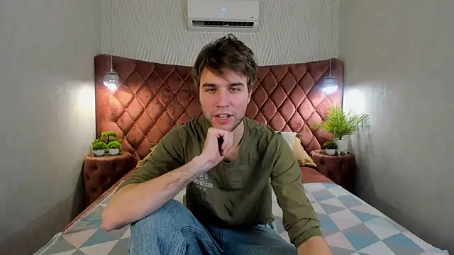 JonnahHell online show from 11/09/25, 01:42